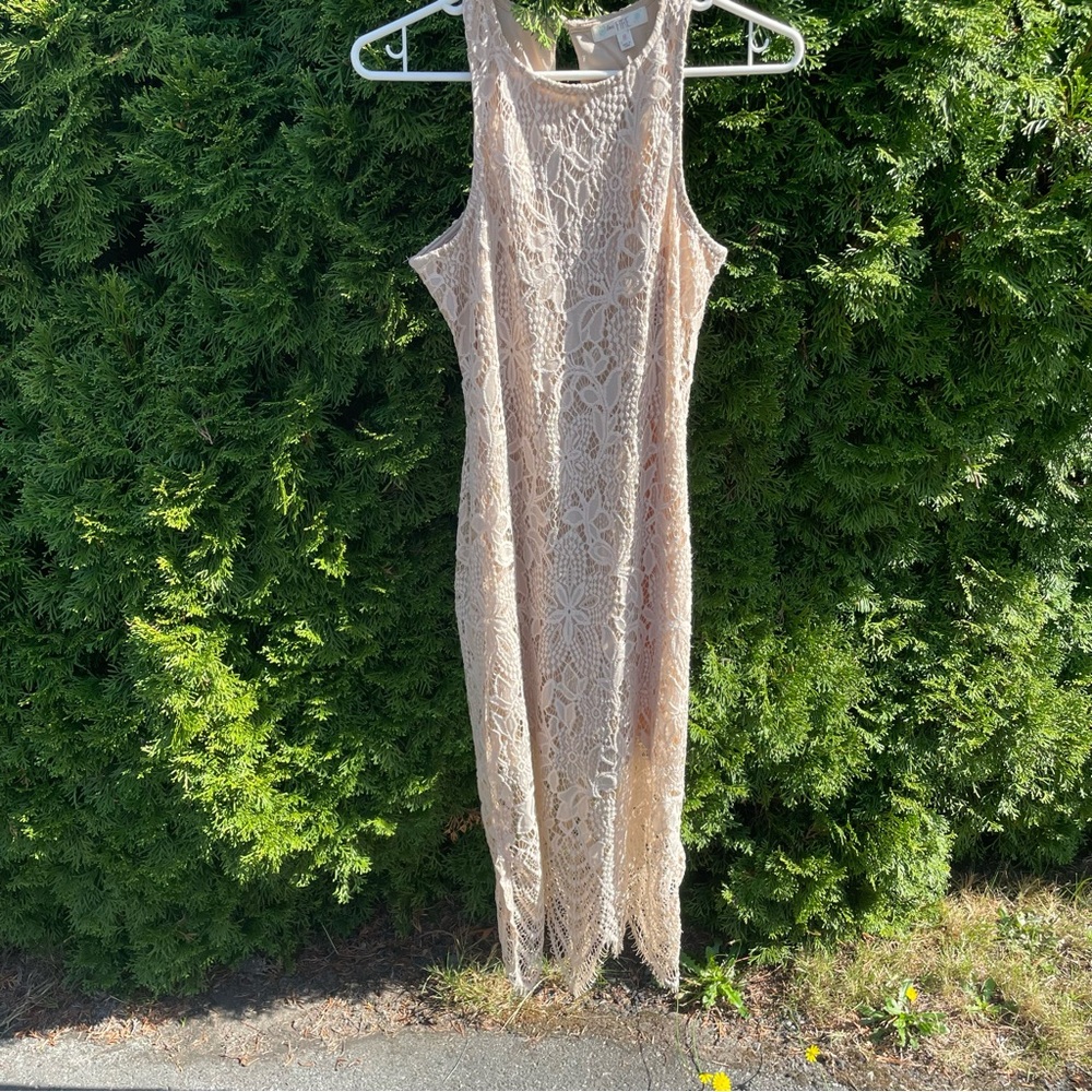 Elegant Love, Fire Lace Sleeveless Dress - Cream